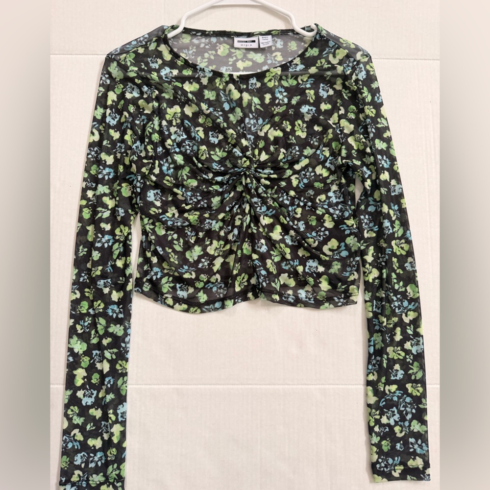 Noisy may Floral Long Sleeve Twist Sheer Blouse - Black and Green